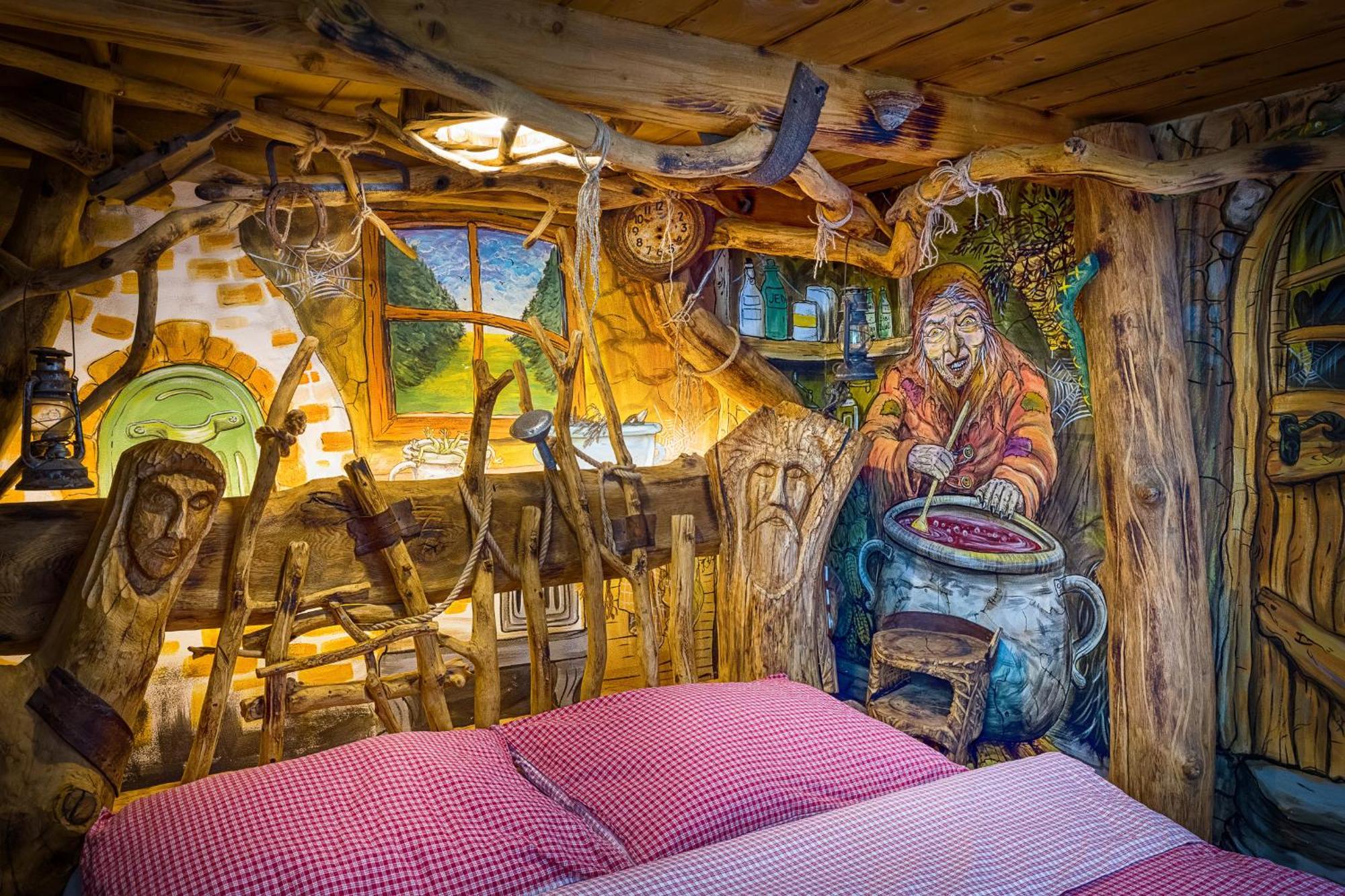 Hotel Kocourkov Hlinsko Eksteriør billede